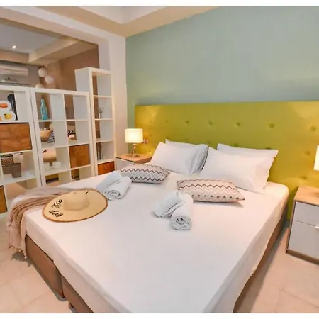 Apartment Marinos Superior Green *